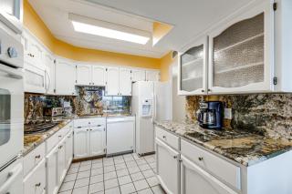 Beachfront Views Breezy Port Aransas Condo! - 3