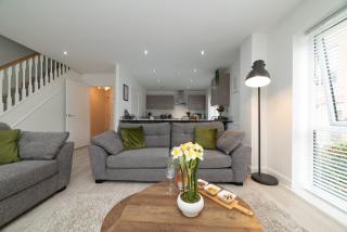 Luxury Duplex 2-Bed Apartment Fruit Market Marina - 6