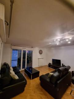 Appartement entier face à l'Arena La Défense - Nanterre - 7