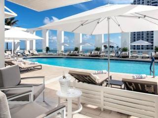 Chic Beachfront Bliss - Your Perfect 1 BR Retreat! - Fort Lauderdale - 7