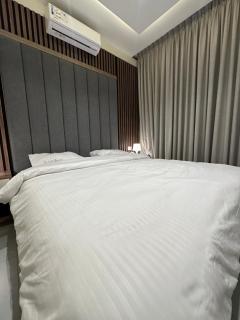 Chic Apartments For Rent ave2-1 - 5