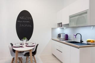 Tesla Boutique Apartments & Rooms - Zagreb - 2