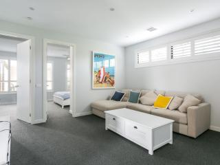 Charleston Glamorous Sorrento Holidays Await - 3