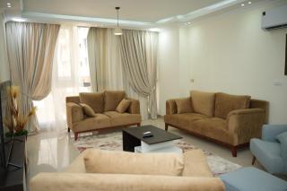 وان قطامية - 8