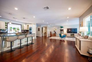 Your Private, Luxurious & Large Oasis-4 Suites - 3