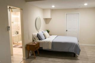 Modern 3 Bedroom Home - San Antonio - 7