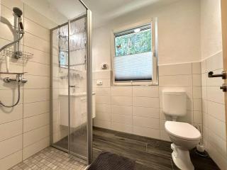 Tornower Waldhäusl, perfekt gelegen 60 km vor Berlin, auf der Schwelle zum Spreewald und nahe Tropical Islands - 2