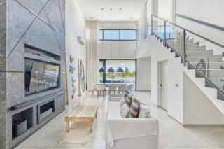 Impresionante casa en la laguna - 3