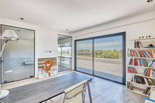 Impresionante casa en la laguna - 1