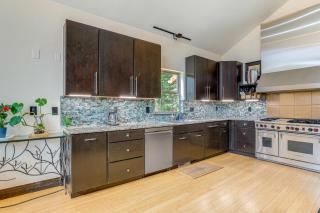 Hot Tub and Mtn Views Pristine Breckenridge Home! - Breckenridge - 2