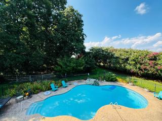 Countryside Carriage House with Pool - Commerce - 9