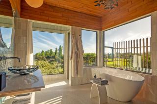 Hapuku Lodge & Tree Houses - 8