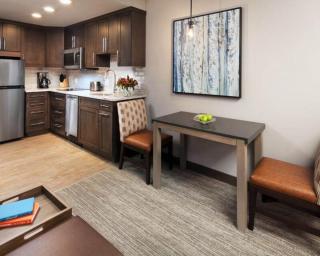 Ski focused Studio Apartment with resort amenities including dining onsite - 5