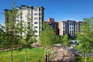 Ski focused Studio Apartment with resort amenities including dining onsite - 1