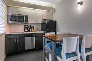 Enjoy Daytona Beach in this 1BD resort condo with resort amenities - 4