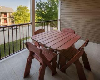 Beautiful 2BD condo in lakefront resort with lots of outdoor onsite activities - De Soto - 1