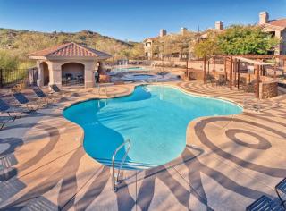 Enjoy 1BD condo in Nature preserve setting resort amenities including pool - Phoenix - 2