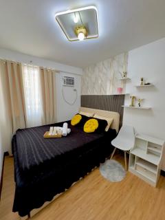 Golden Hive 1 BR Arezzo Place Davao - Davao - 4