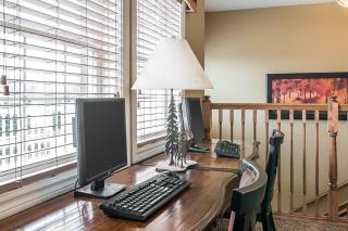 Relax in this 1BD resort condo after skiing at Boyne Mountain - Boyne Falls - 1