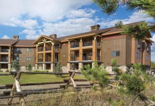 Resort 1BD condo 1 block from Yellowstone gates with resort amenities - 5