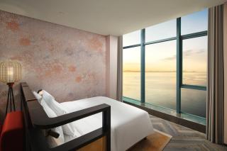 Hotel Indigo Yantai Golden Coast by IHG - 2