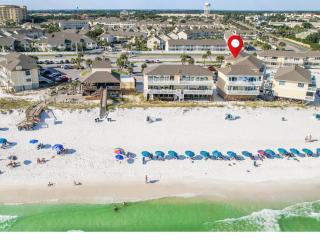 Barefoot Sands Beachfront 2 Bedroom Condo at Sandpiper Cove in Destin FL Unit 1147 Pet Friendly - Destin - 9