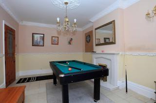 Lincoln Gate House Entertainment Room Hot Tub! - Peterborough - 5