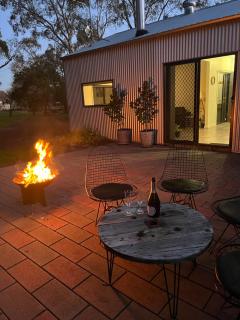 Annie’s on Ti Tree-Country bush private hideaway. - Penshurst - 0