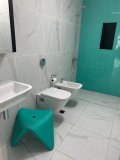 Rosa Azul - Habitación doble con baño privado dentro de casa particular - NO ES DEPARTAMENTO COMPLETO - 3