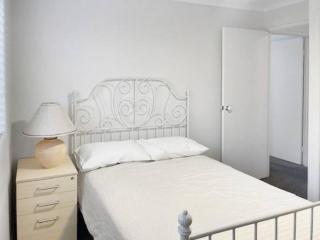 Maroochydore Riverfront Self Contained Apartment - Maroochydore - 5