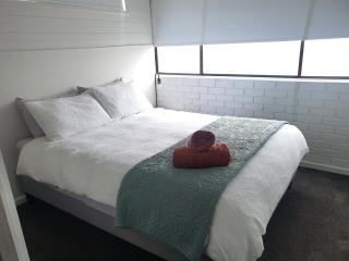 Perfect Large Multi Family Accommodation - Yarrawonga - 1