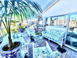 Sea views in luxury at LYTTELTON BOATIQUE HOUSE - 14 km from Christchurch - Lyttelton - 1