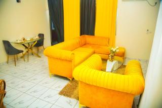 Supreme hosts - Yaoundé - 9