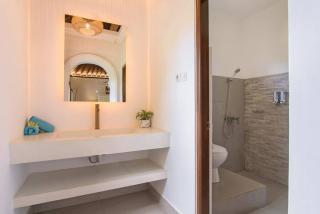 Spacious villa heart of Canggu newly renovated! - 1
