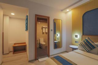 UMET Seaview Hotel with Free Airport Pick up and Drop T&C Apply - Malé - 1