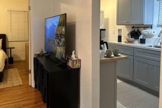 Modern Eclectic 1BR by Downtown, Airport & More - San Diego - 3