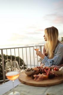 Sunlit Bay Villas - 5