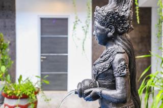 White Blue House 6 -Pvt Room, Shared Pool&Kitchen - Ubud - 1