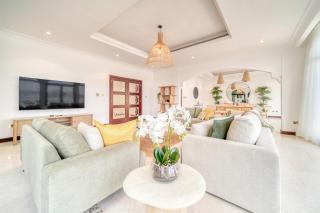 Frond D, Beach Front Villa, Palm Jumeirah - Mint Stay - Dubái - 1