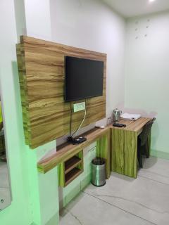 Pinnacle Hotel - 4