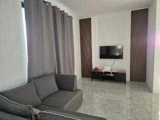 Skyview Apartment- Rooftop Penthouse with Sunset & Sea Views - Flic-en-Flac - 1
