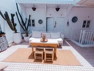 STUDIO BLANCO MÉDINA AVEC TERRASSE - 9