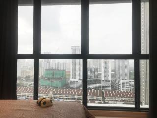 Designer Suites City View 2BR - Jelutong - 2