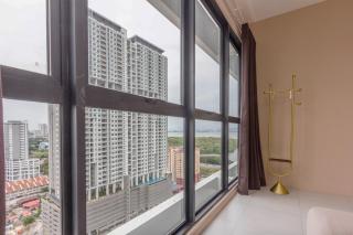 Designer Suites City View 2BR - Jelutong - 3