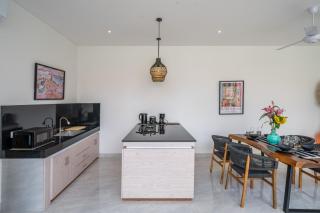 Kubung 2 - NEW listing Promo - Canggu - Big Pool and Kitchen - Kerobokan - 2