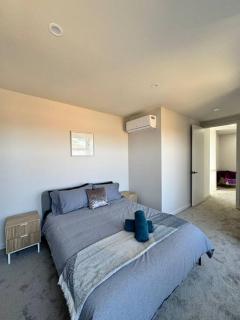 Bespoke Family Sanctuary - 4