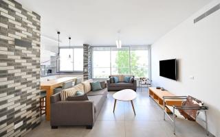 Airy 2BR at Trumpeldor By HolyGuest - Tel Aviv - 9