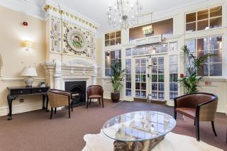 Harte & Garter - Windsor - 7