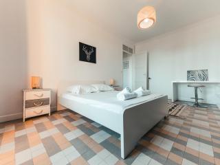 Appartement Lumineux Vue Mer au cœur de Grasse - Grasse - 8