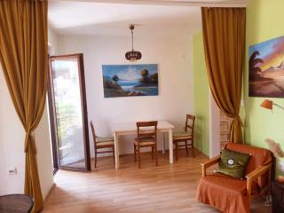 Blissful Ohrid Getaway with a Great Location on the first floor - 3